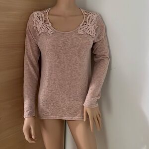 Sievergate Woman’s Tunic.